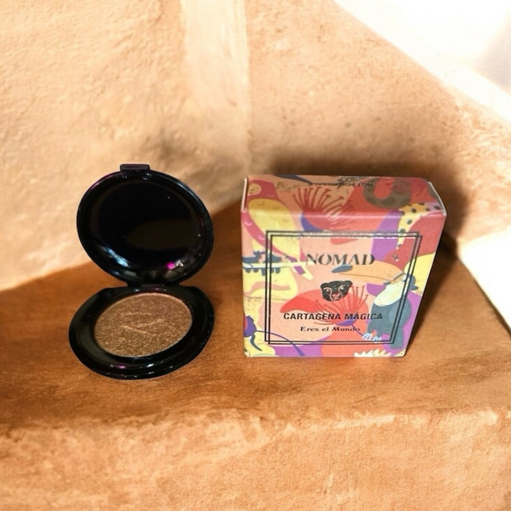 5️⃣Nomad Cartagena Magica Eyeshadow Or 5 For 25